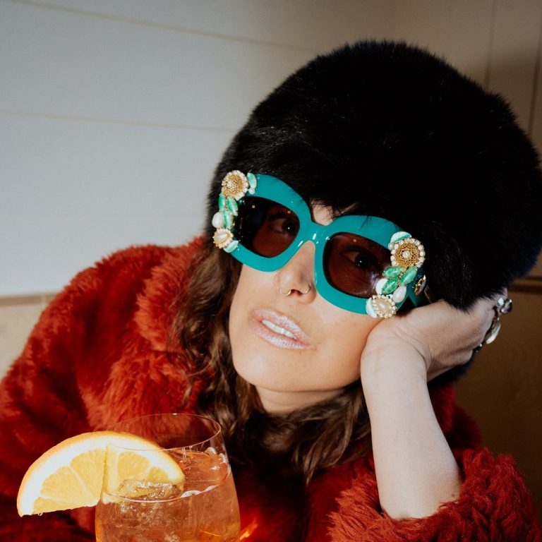 MUST HAVE - HOME PAGE