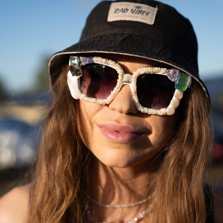 closeup asym MUST MUST MUST